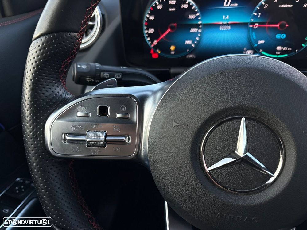 Mercedes-Benz GLA 250 e AMG Line - 42