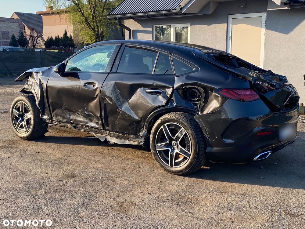 Mercedes-Benz GLC 300 de PHEV 4-Matic AMG Line - 13