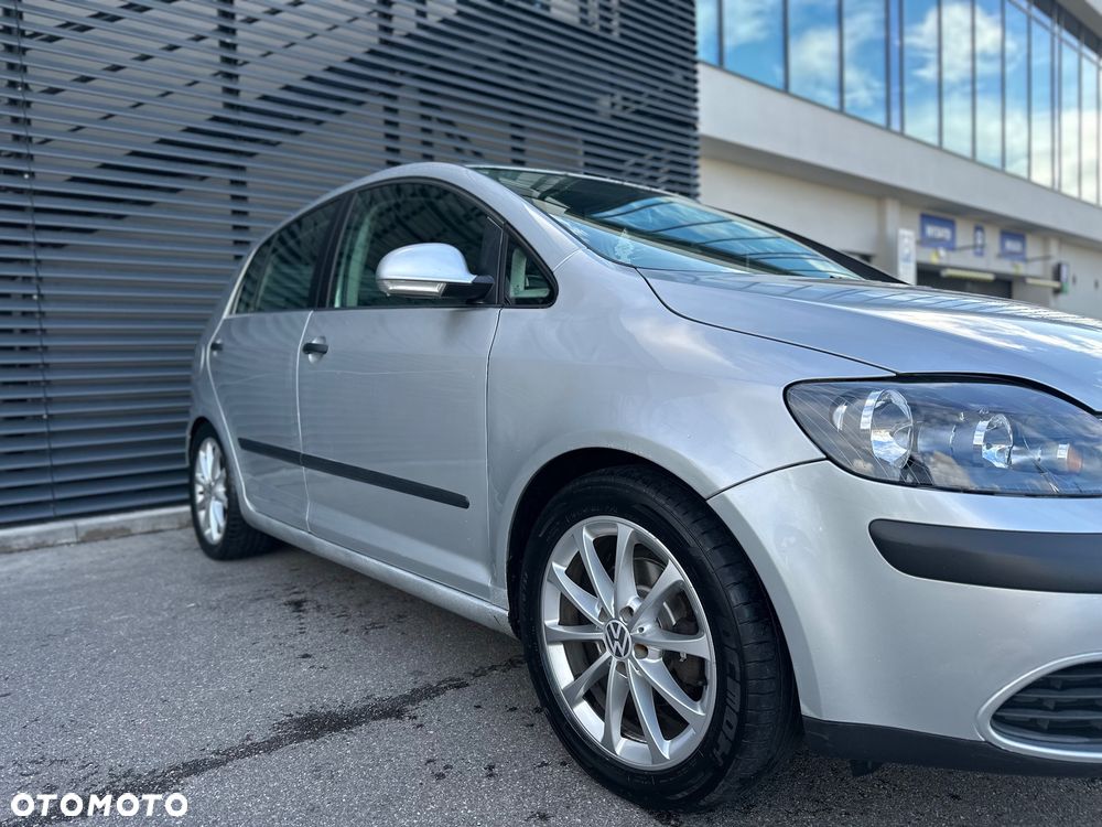 Volkswagen Golf Plus 1.9 TDI Trendline - 4