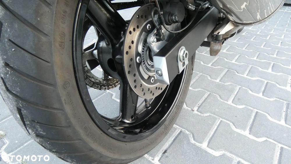 Suzuki Bandit - 12