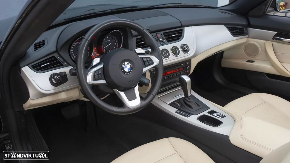 BMW Z4 23 i Auto - 18
