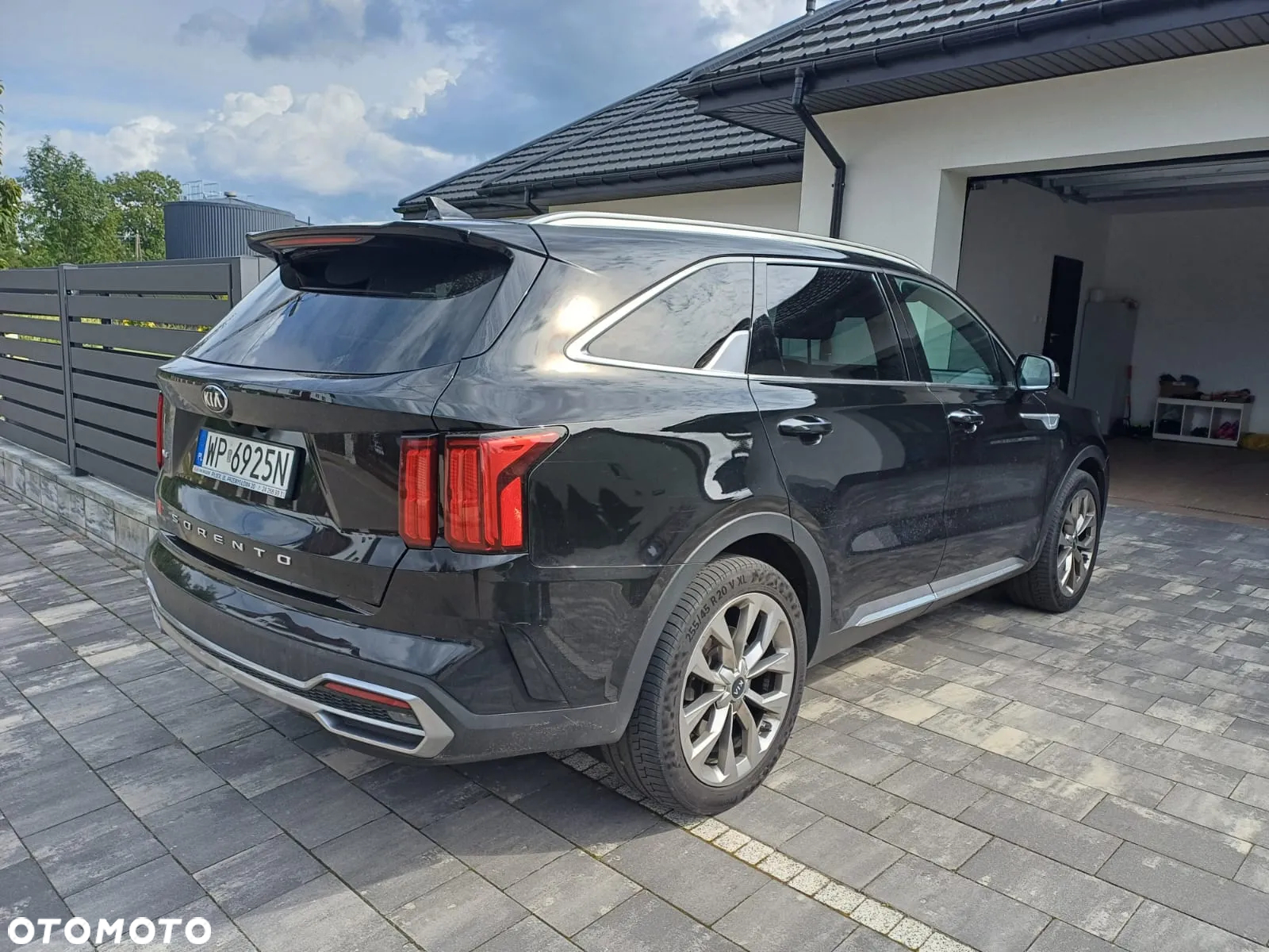 Kia Sorento - 3