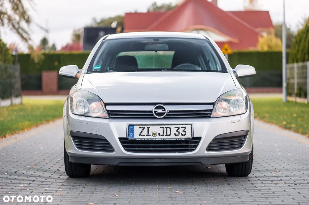 Opel Astra 1.6 - 11