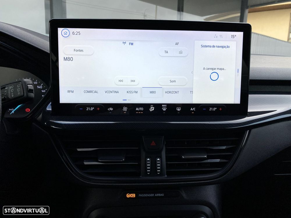 Ford Focus 1.0 EcoBoost MHEV ST-Line - 21