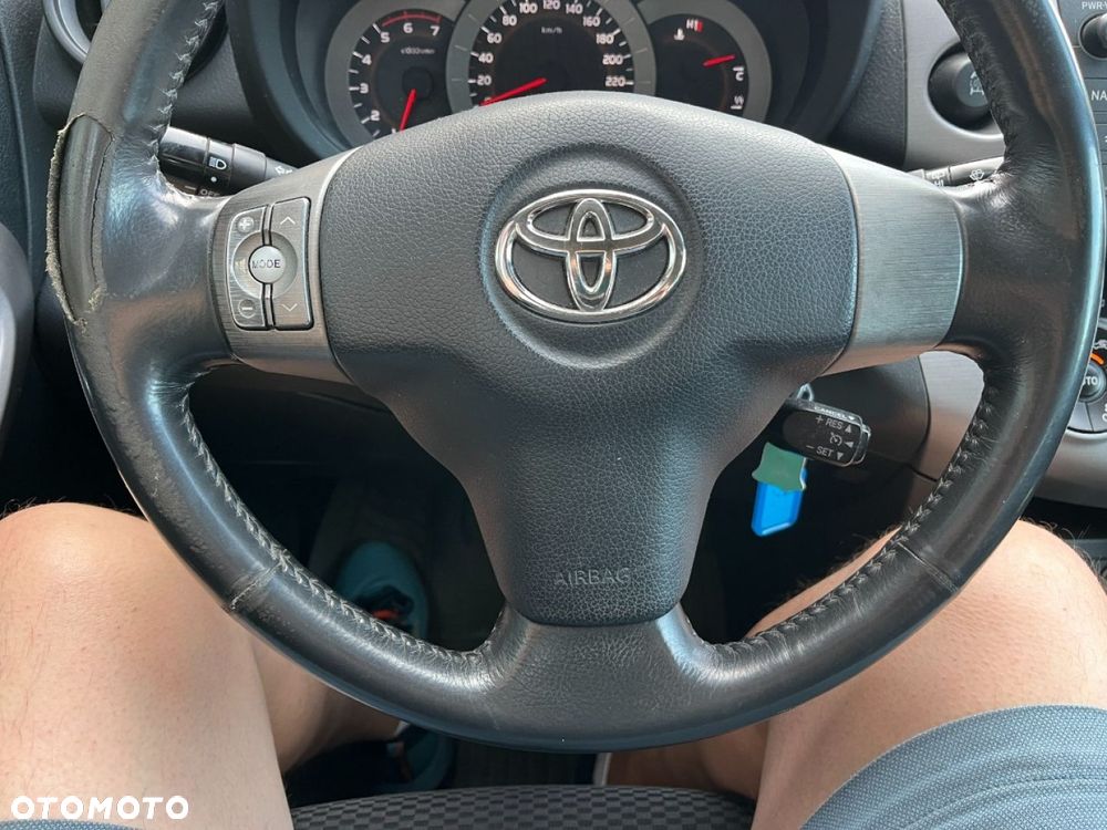 Toyota RAV4 2.2 D-4D Luna - 14