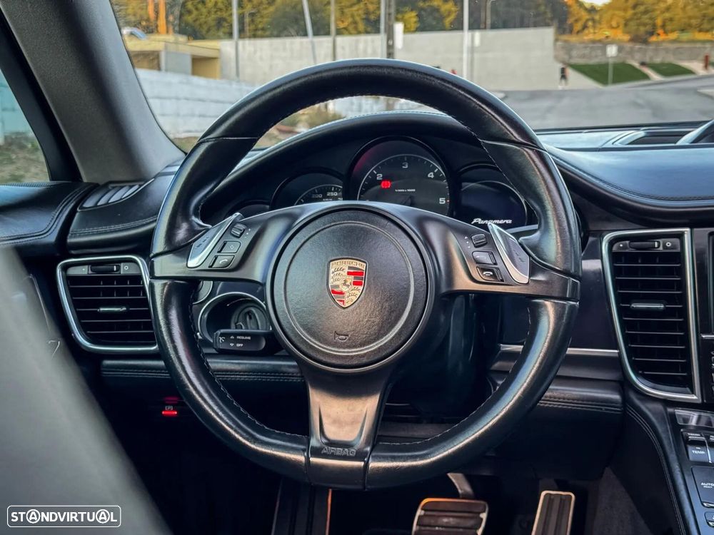 Porsche Panamera 3.0 V6 - 18
