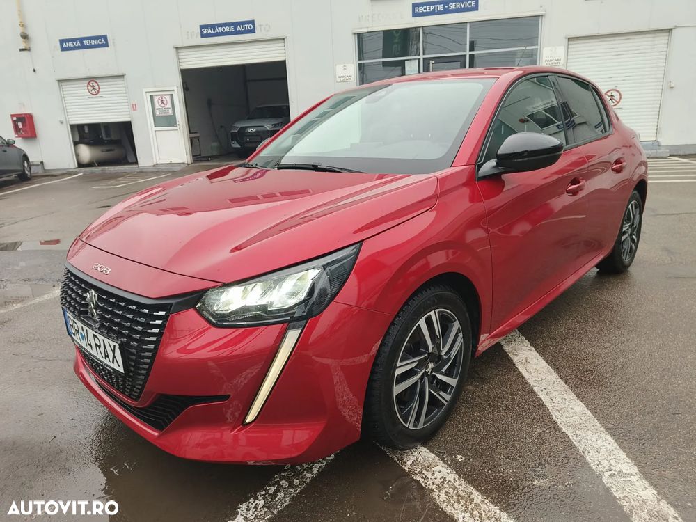 Peugeot 208 1.2 L PureTech STT Allure - 3