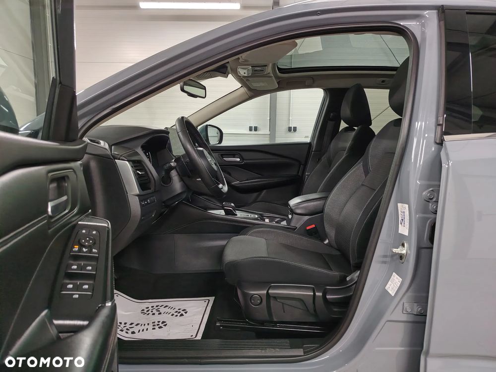 Nissan Qashqai 1.3 DIG-T DCT TEKNA - 17