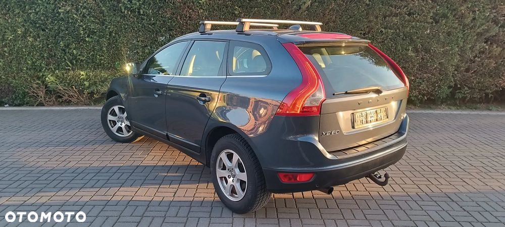Volvo XC 60 2.4D DRIVe - 7