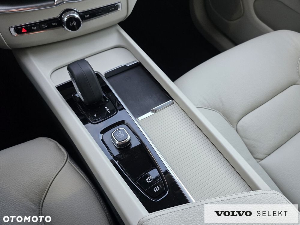 Volvo XC 60 - 29