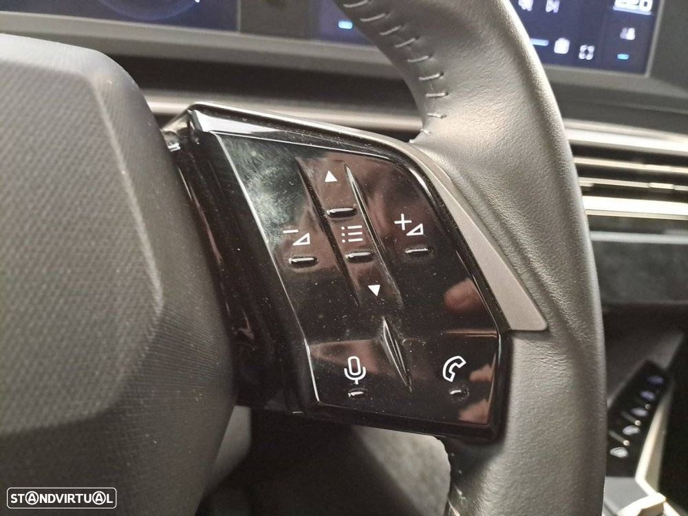 Peugeot 3008 1.2 Hybrid Allure e-DCS6 - 16