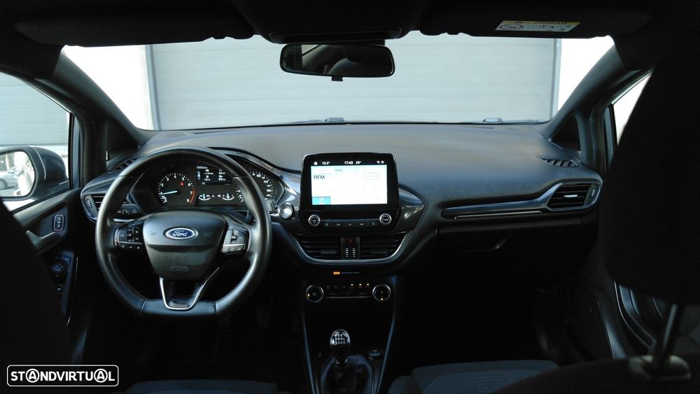 Ford Fiesta 1.0 EcoBoost ST-Line - 36