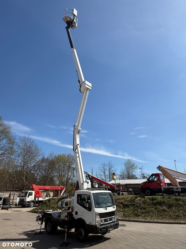 Nissan Podnośnik Koszowy Zwyżka Palfinger AXE 200 20 metrów Hydrauliczny jak nowy 880 MTH 11 tyś km Stan Salonowy !! Ruthmann Gsr Wumag - 27