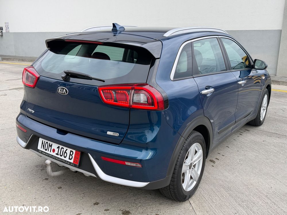 Kia Niro 1.6 GDI 2WD Aut. Spirit - 4