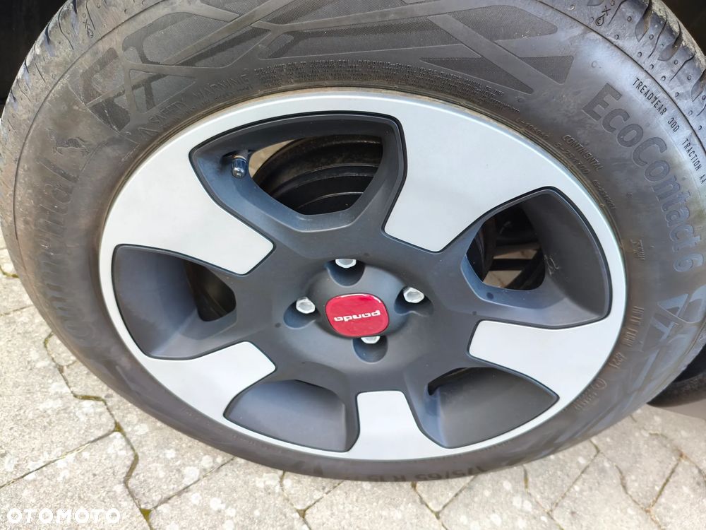 Fiat Panda 1.0 Hybrid Cross - 24