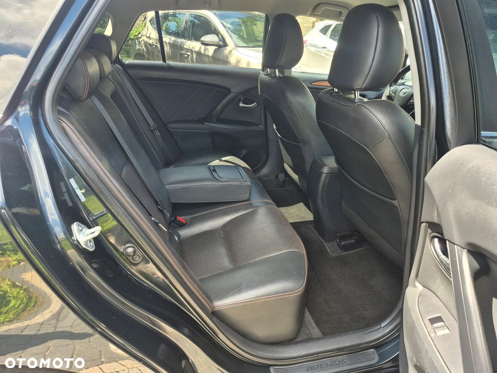 Toyota Avensis 1.8 Business Edition - 14