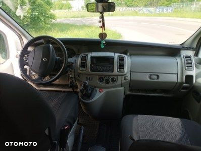 Renault Trafic - 10