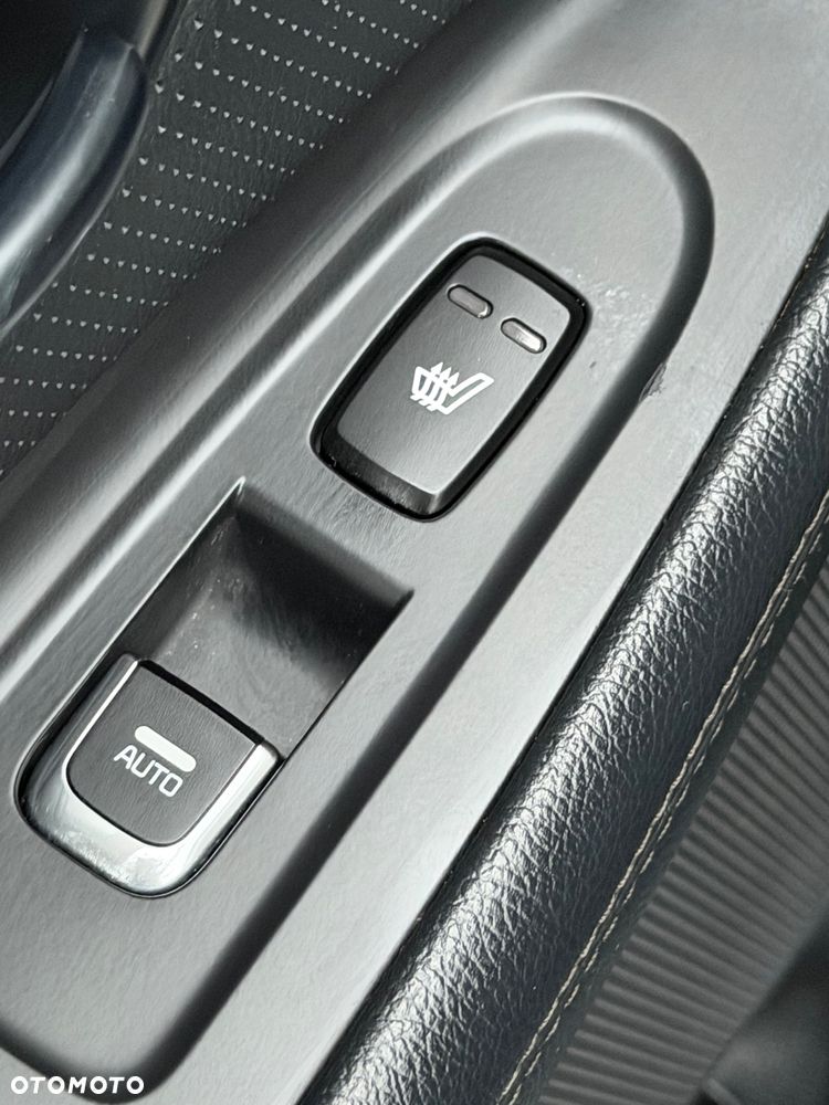 Kia Carens 1.7 CRDi XL 7os - 30