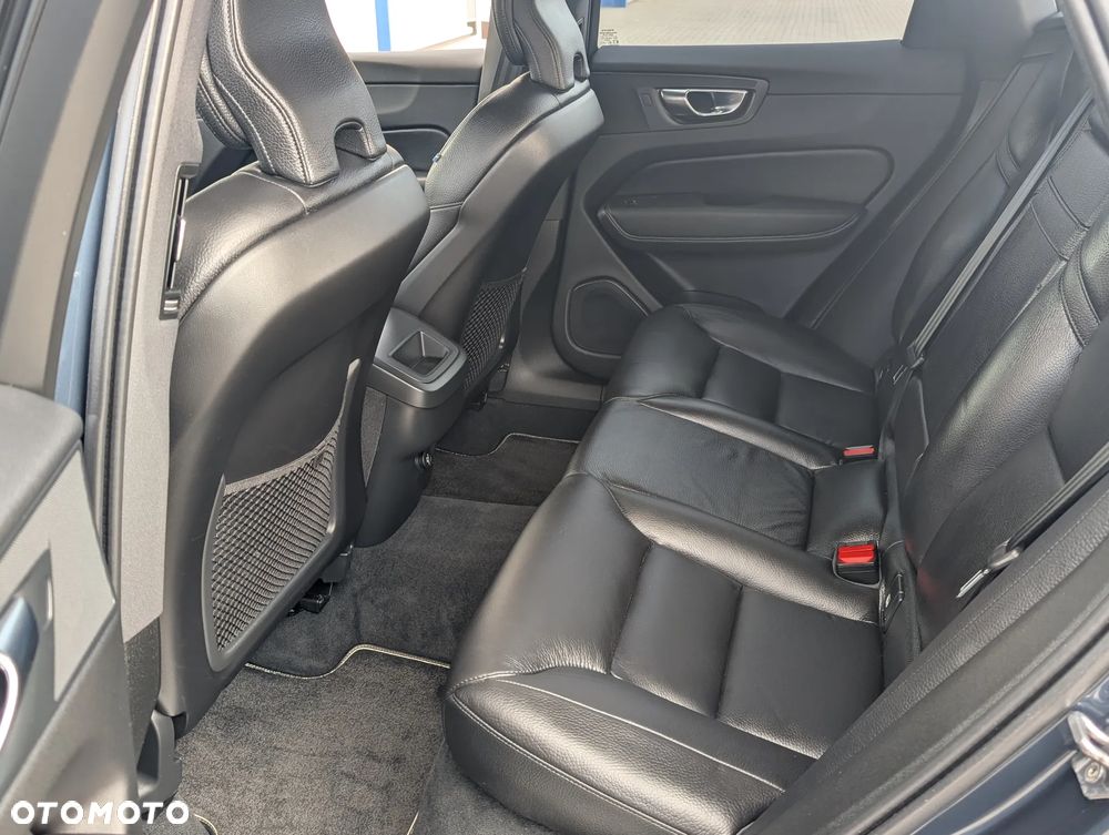 Volvo XC 60 - 23