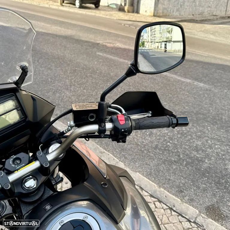 Suzuki DL 650 V-Strom - 31