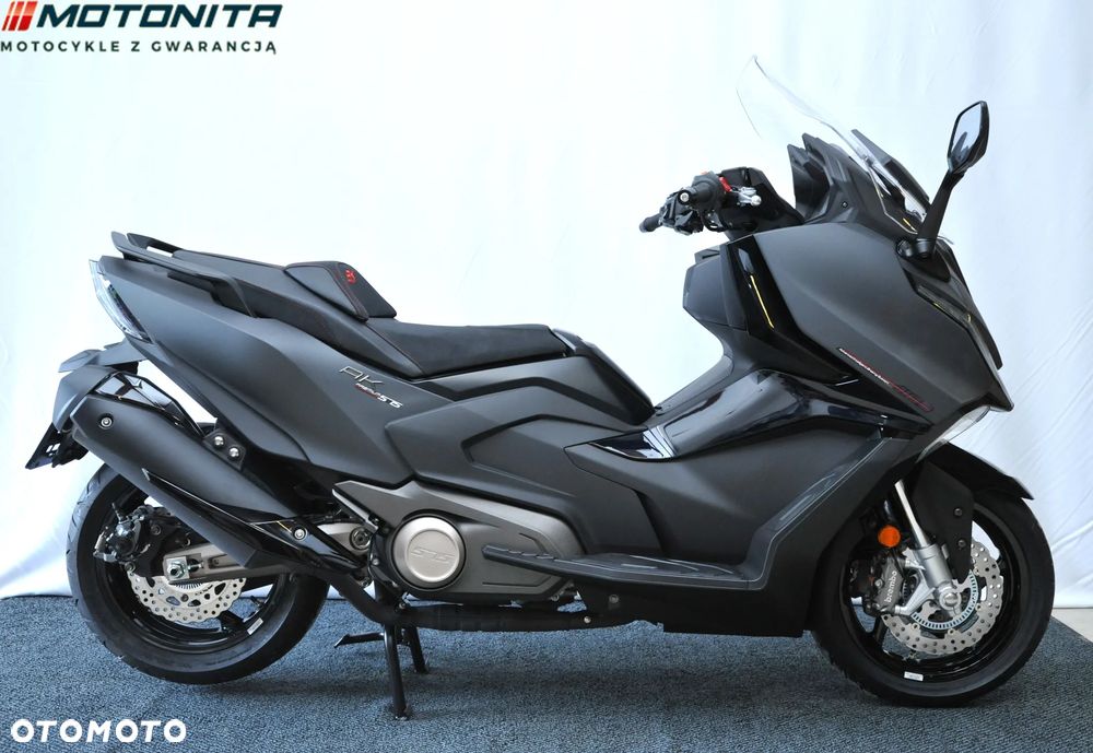 Kymco AK 575 - 2