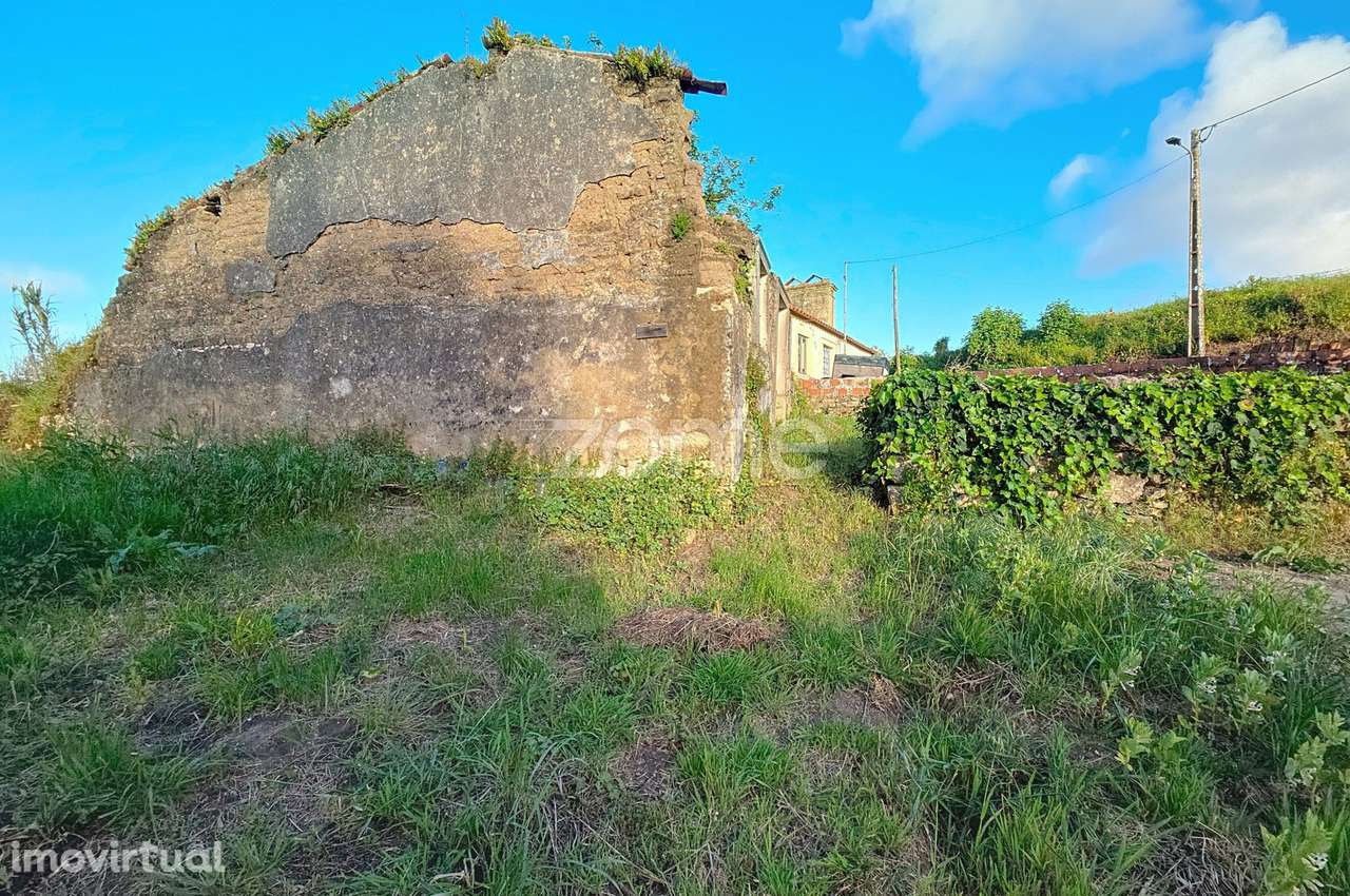 Ruína|+ Terreno Rústico| Alqueidão| Viabilidade de Construção - Grande imagem: 3/22