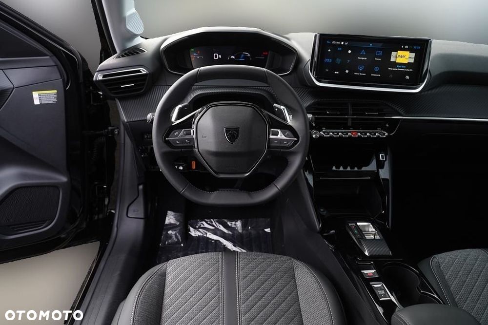 Peugeot 208 1.2 mHEV Allure - 11