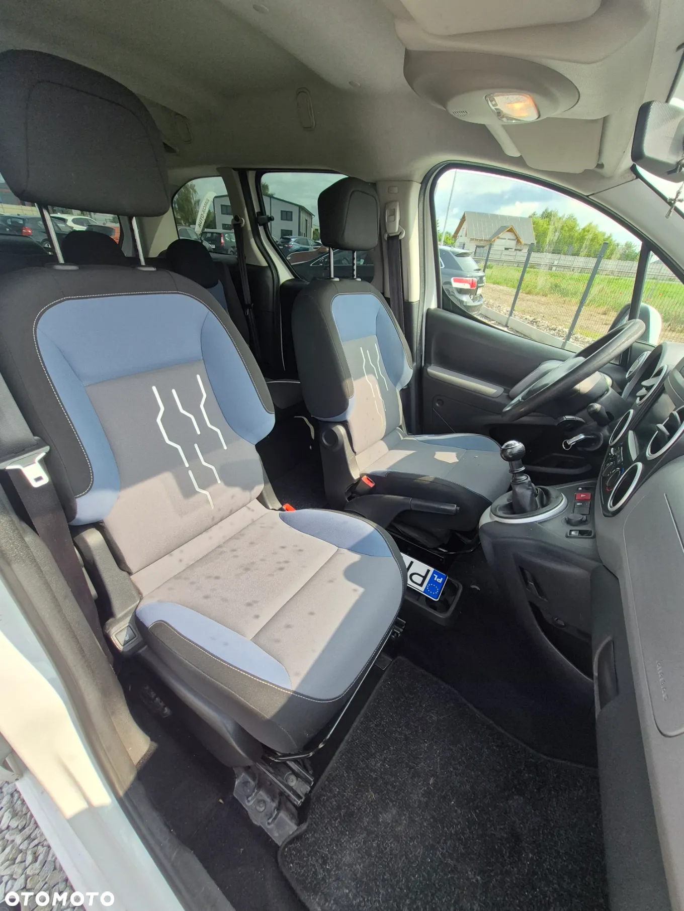 Peugeot Partner 1.6 BlueHDi Outdoor S&S - 12
