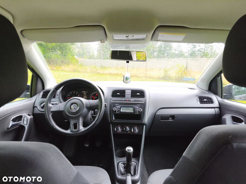 Volkswagen Polo - 10