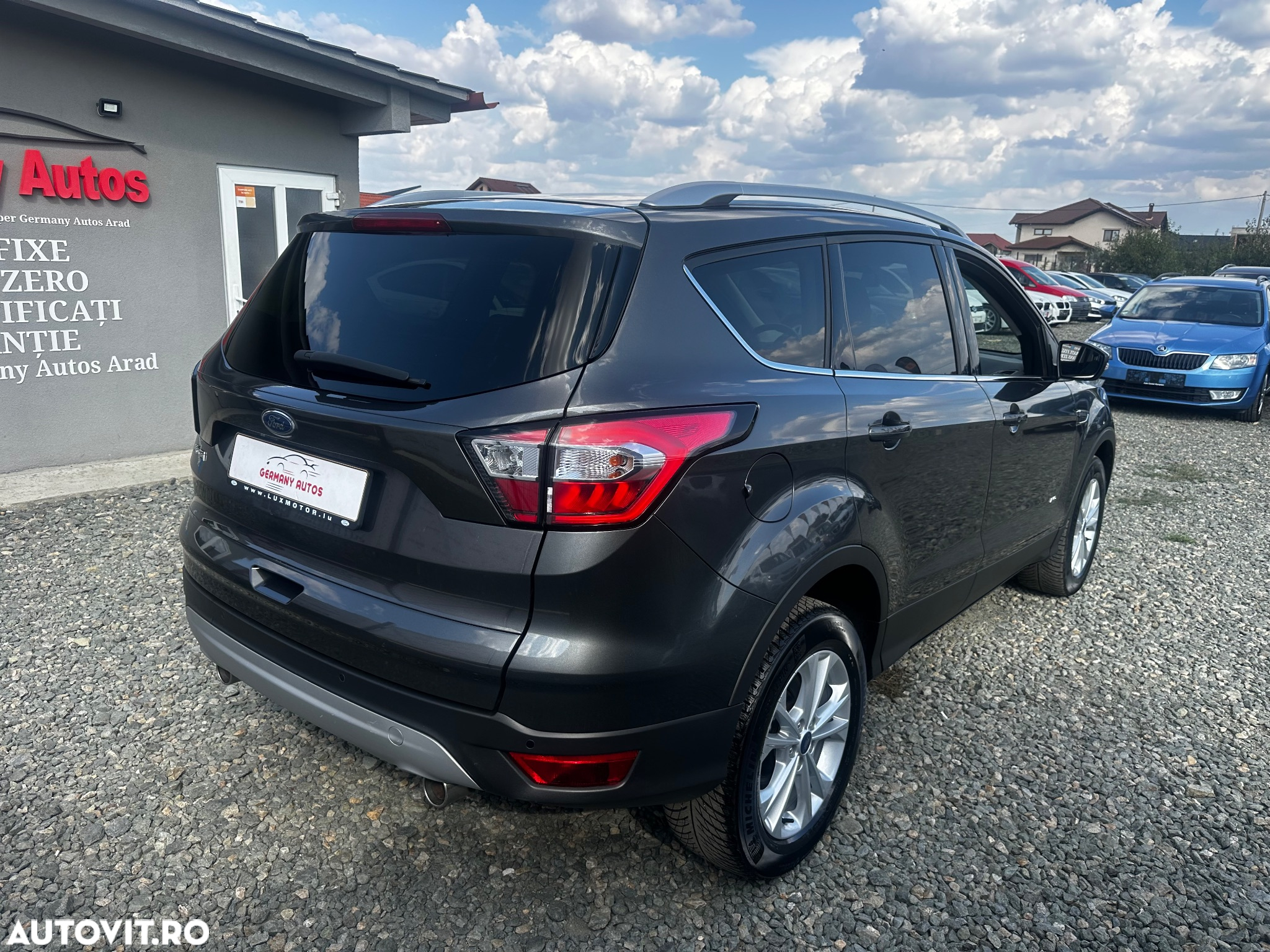 Ford Kuga 2.0 EcoBlue Aut. 4x4 TITANIUM - 3