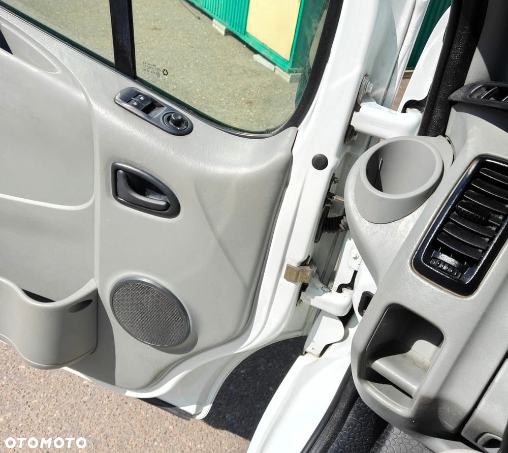 Renault Trafic L1H1 - 4