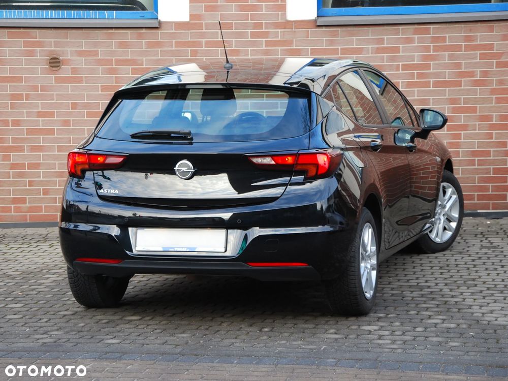 Opel Astra 1.4 T Enjoy S&S - 22