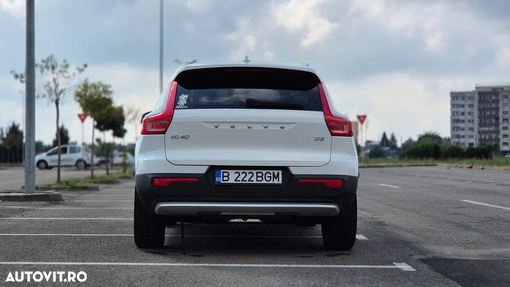 Volvo XC 40 D3 Momentum - 8