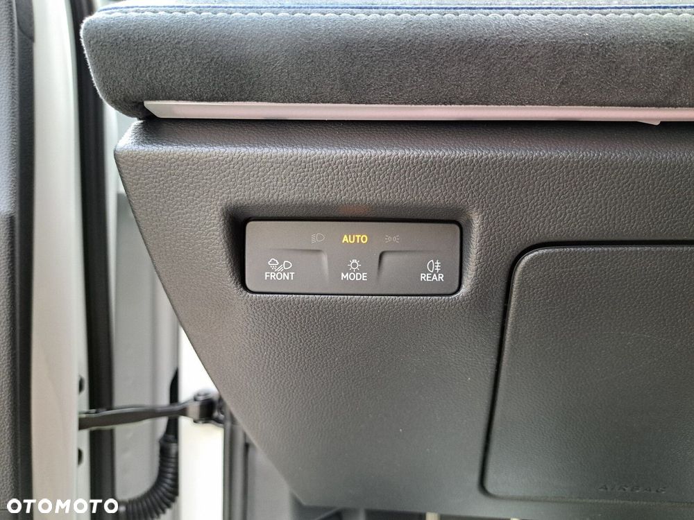 Volkswagen Passat - 17