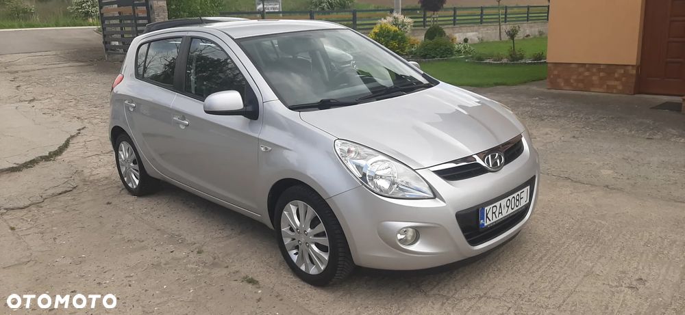 Hyundai i20 - 2