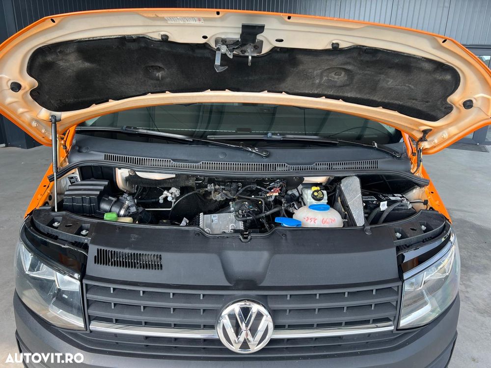 Volkswagen Transporter Lang EU6 - 19