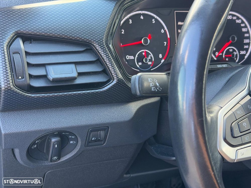 VW T-Cross 1.0 TSI Life - 20