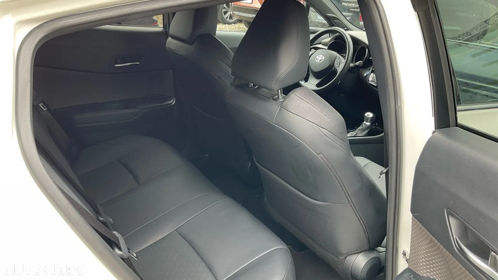 Toyota C-HR 2.0 HSD 184 CP 4x2 CVT Classy - 16