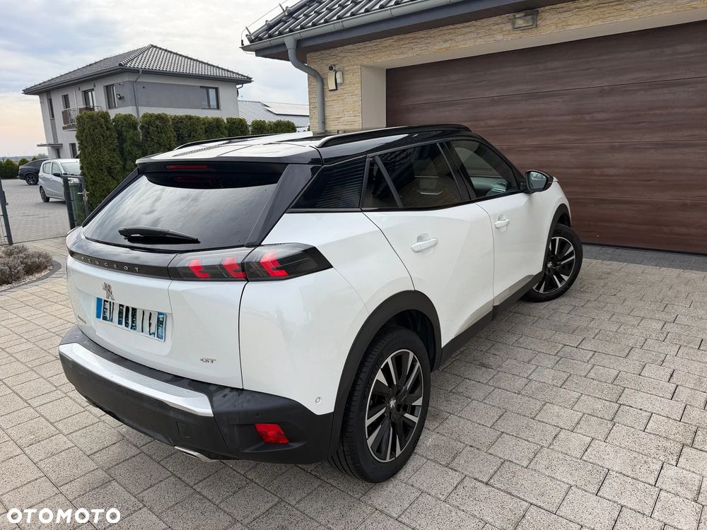 Peugeot 2008 PureTech 155 EAT8 GT Pack - 9