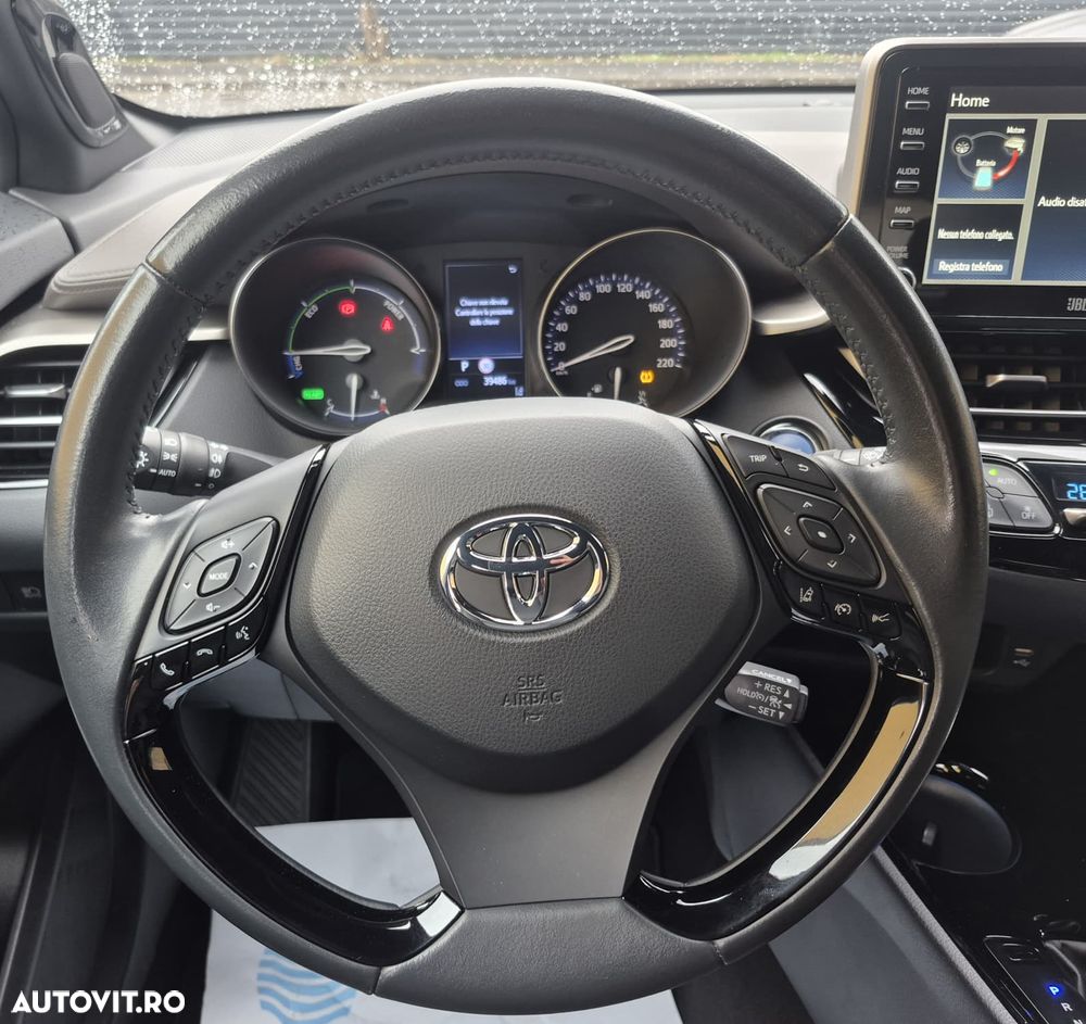 Toyota C-HR - 12