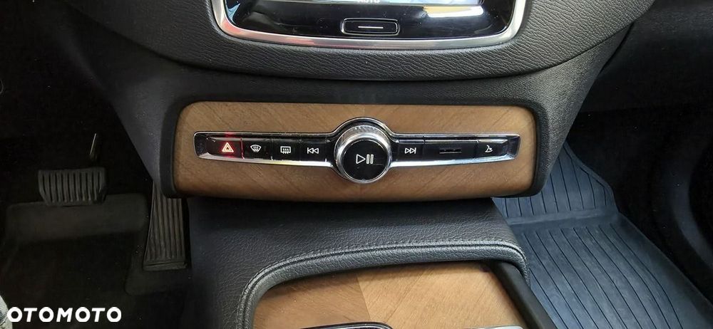 Volvo XC 90 2016