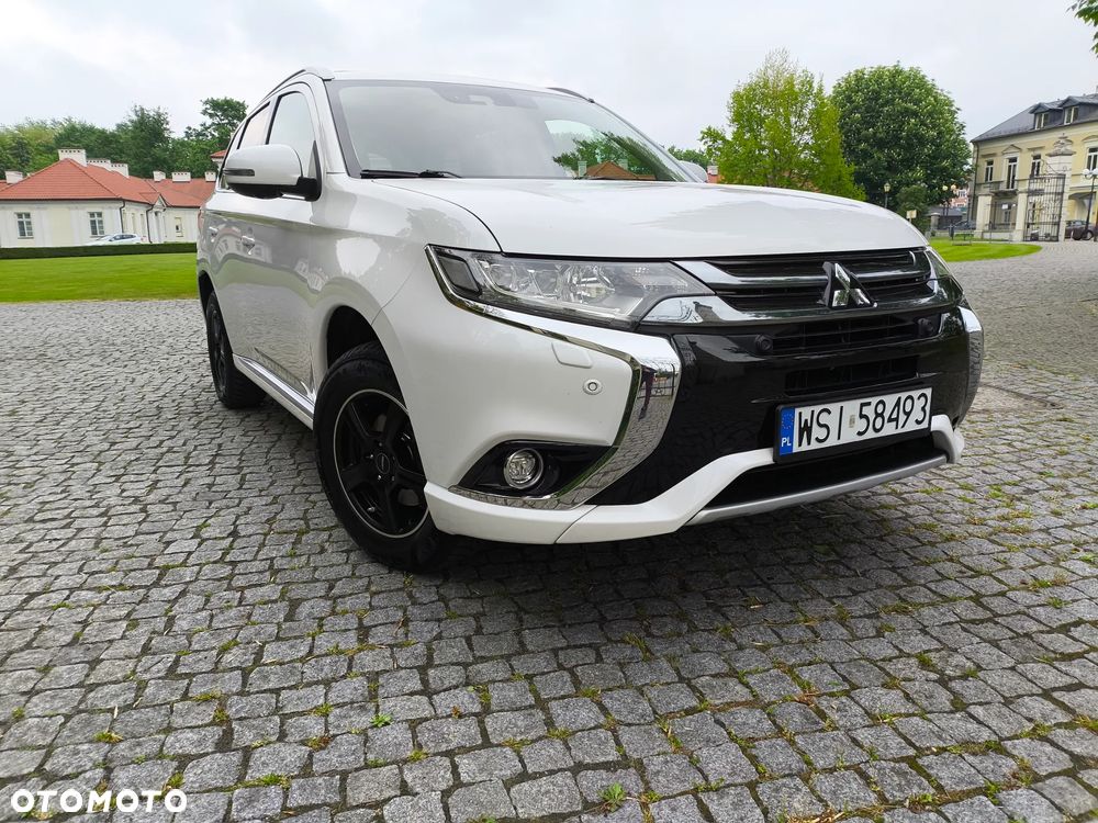 Mitsubishi Outlander 2.0 4WD Top - 6