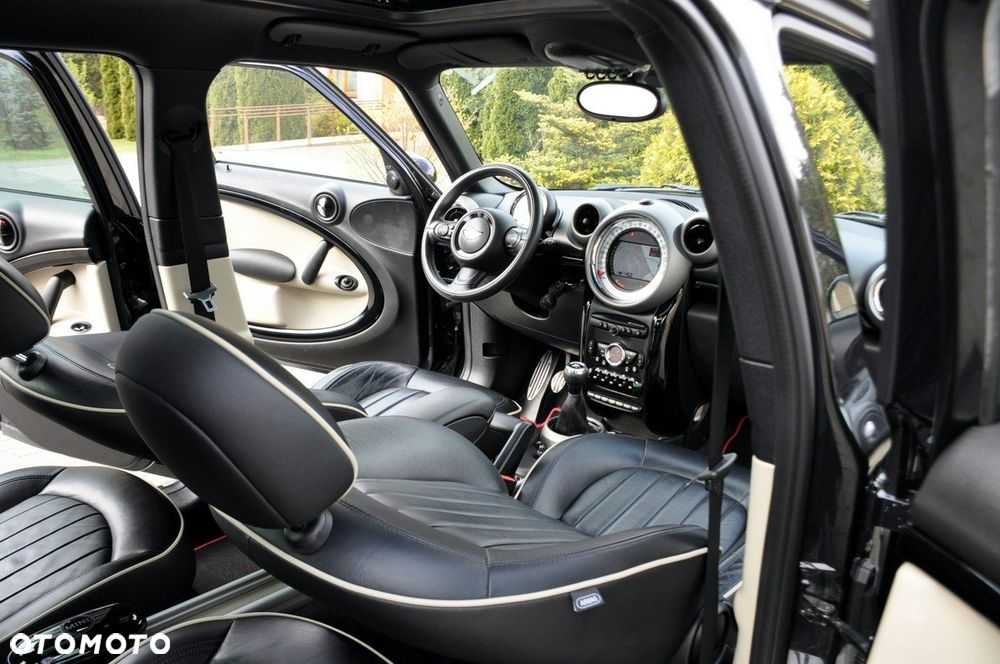 MINI Countryman - 24