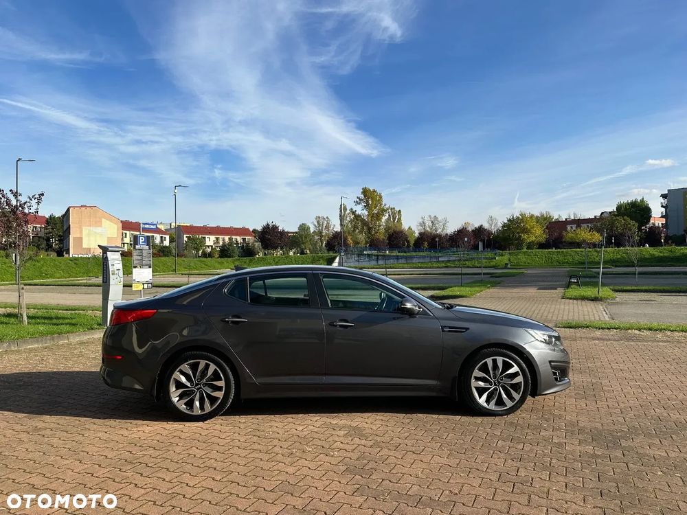 Kia Optima 1.7 CRDi XL - 12