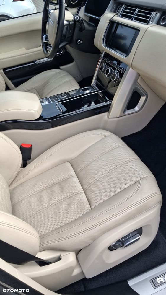 Land Rover Range Rover 4.4SD V8 LWB Vogue - 9