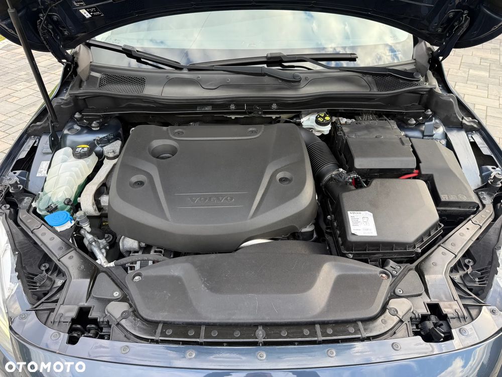 Volvo V40 D2 Summum - 30
