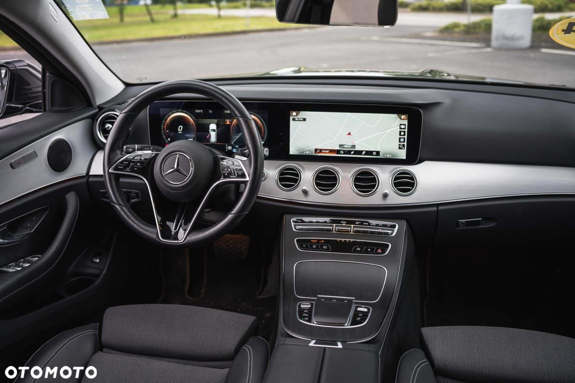 Mercedes-Benz Klasa E - 3