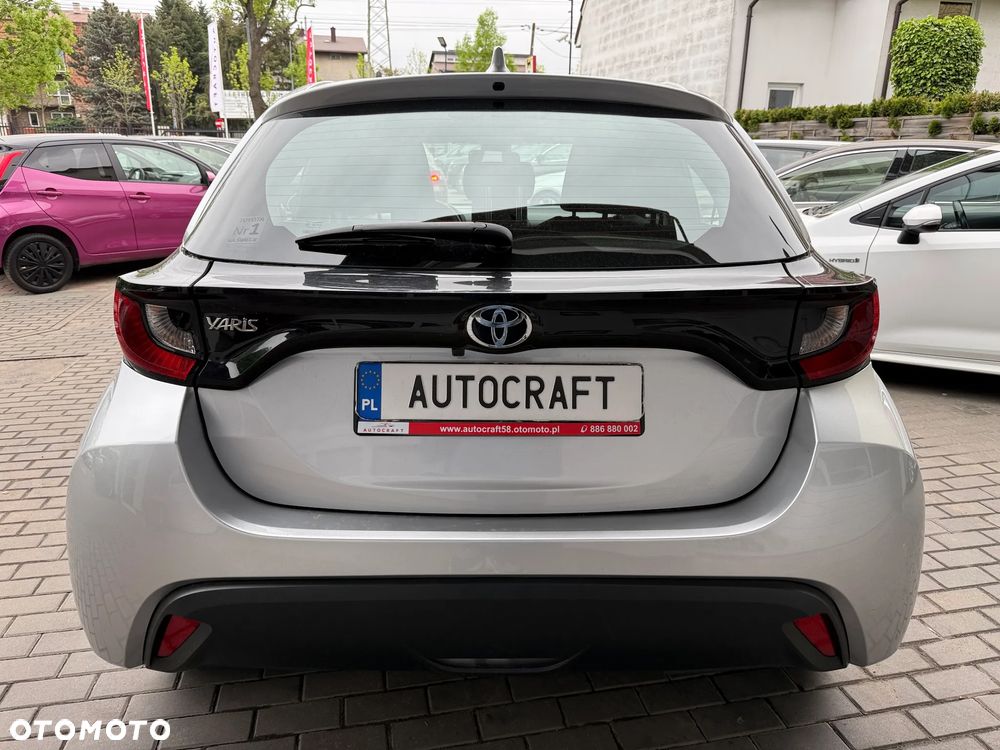Toyota Yaris 1.5 Comfort - 19