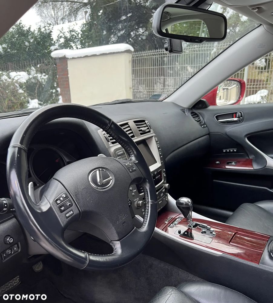 Lexus IS 250 Prestige - 10
