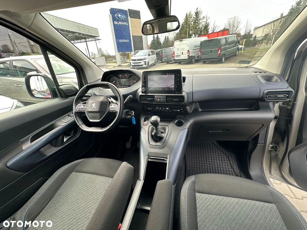 Peugeot Rifter 1.2 PureTech Allure S&S - 9